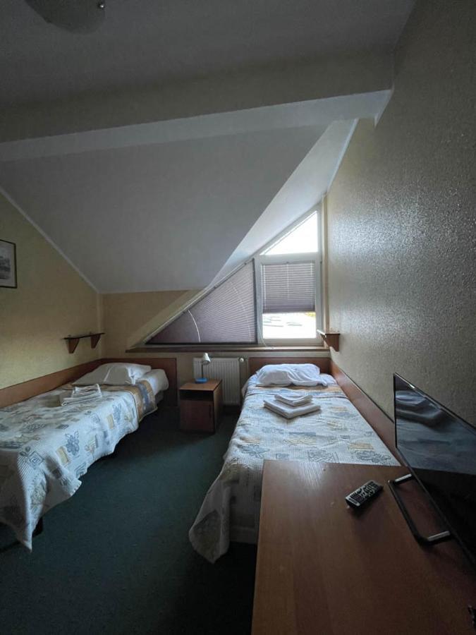 Hotel Sens Mierzyn  Exterior photo